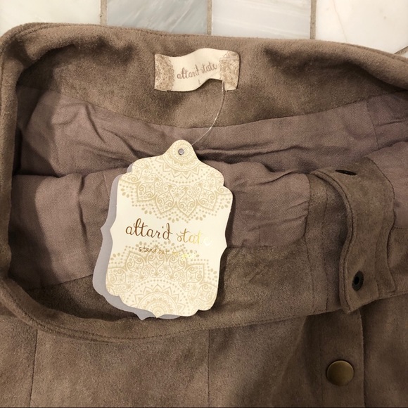 Altar’d State Suede Skirt NWT Size L - Picture 3 of 3
